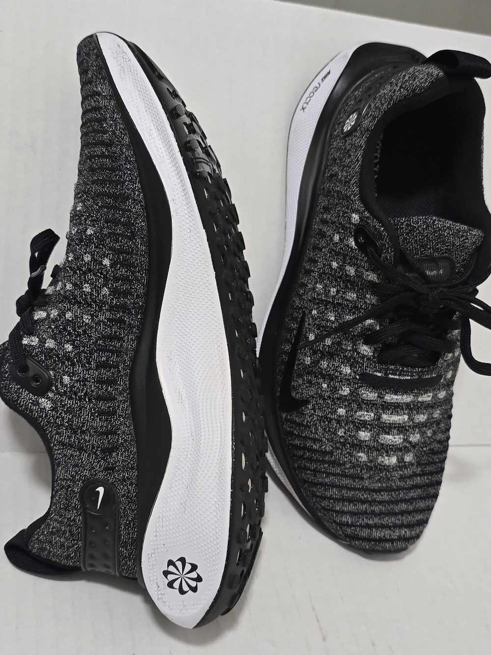 Nike Women's ReactX Infinity Run 4 Oreo Black White DR2670-003 Size 8.5 Running